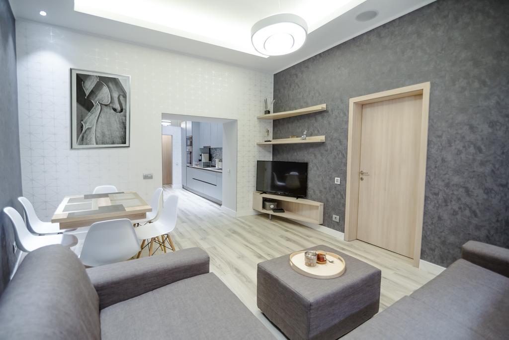 Mava Apartments Wina Bagian luar foto
